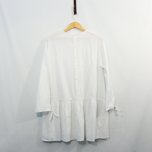 Mara Buttons Dress in White - Picture 3 of 5